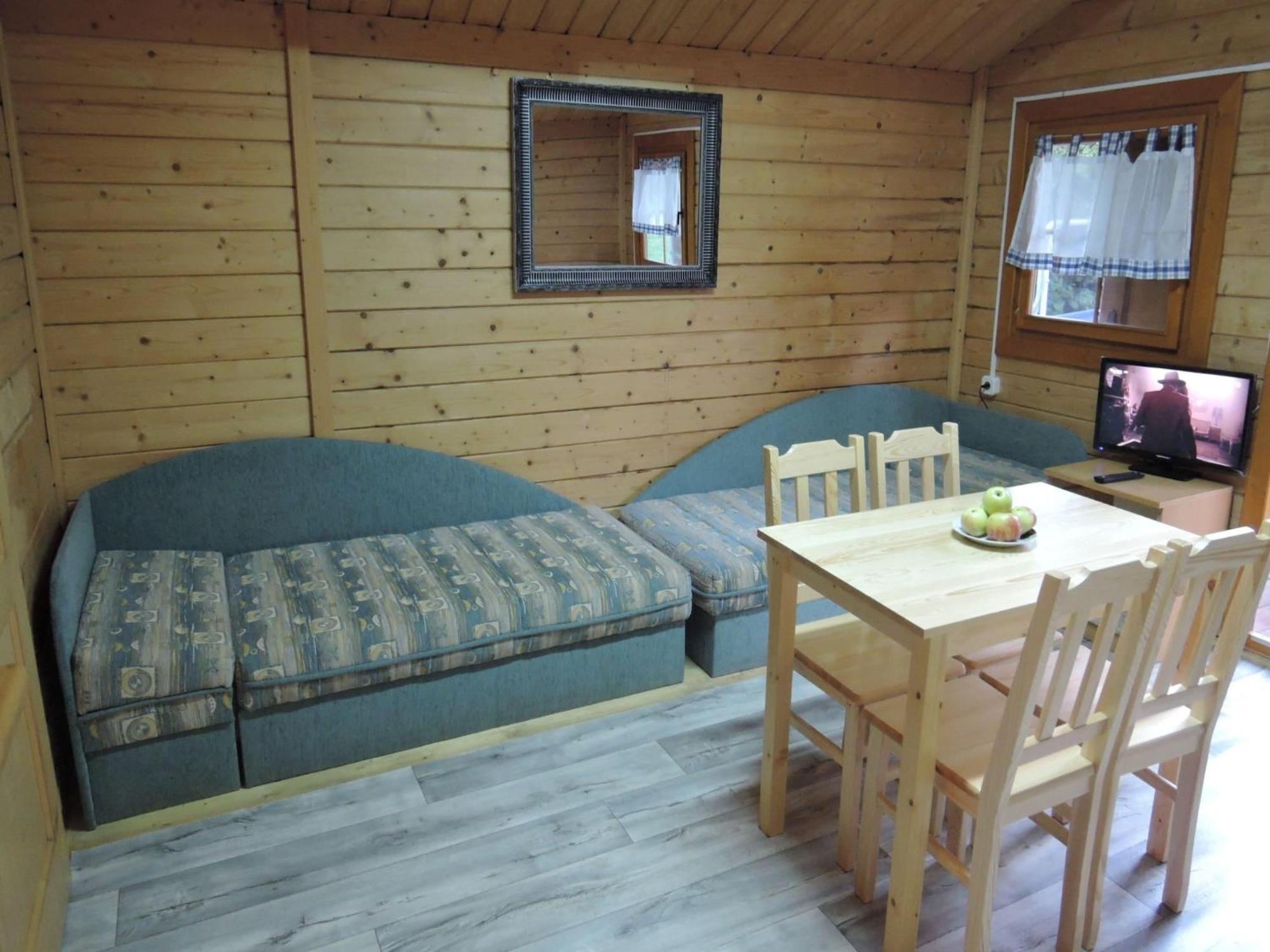 Bungalow In Lubin At 300 M From The Lake 외부 사진
